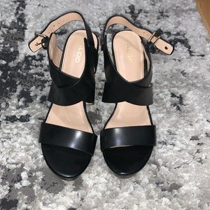 Aldo Black Leather Platform Sandals Size 7